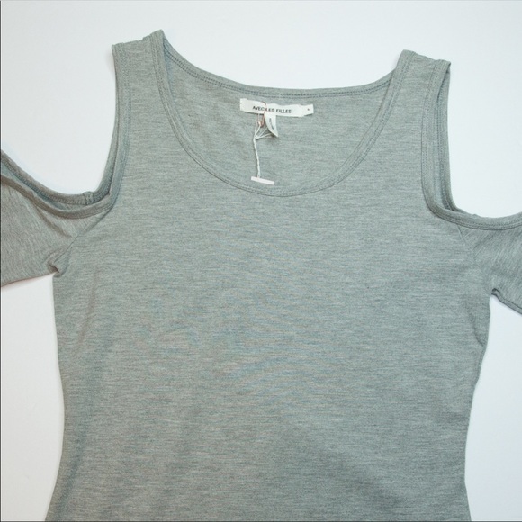 ✨Cold Shoulder Bodysuit✨ - Picture 3 of 5